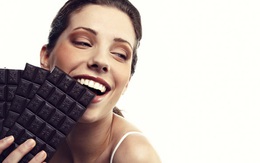 Sô cô la đen - "thuốc bổ" nhiều công dụng: Chuyên gia Mỹ tư vấn cách ăn tốt cho sức khoẻ nhất