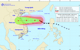 Bão số 8 tiếp tục mạnh lên, giật đến cấp 15