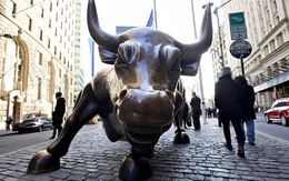 Morgan Stanley khuyên nhà đầu tư mua cổ phiếu, bán vàng và USD trong 2021