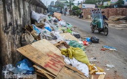 Hà Nội chỉ đạo 'nóng' vụ ô nhiễm rác thải do công nhân đình công