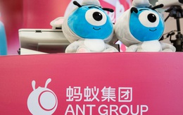 Nóng: Sau khi Jack Ma bị nhà chức trách triệu tập, thương vụ IPO chục tỷ USD của Ant bị đình chỉ, vốn hoá Alibaba ngay lập tức 'bốc hơi' gần 70 tỷ USD