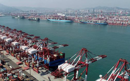 Thiếu hụt container ở châu Á, chi phí vận tải biển tăng vọt