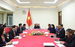 Thủ tướng Nguyễn Xuân Phúc điện đàm với Tổng thống Hoa Kỳ Donald Trump