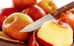 Vừa ăn 2 quả táo đã no, người đàn ông ngộ ra 1 sai lầm lớn mà bản thân và rất nhiều người đang mắc phải