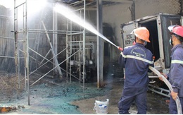 Cháy lớn cơ sở thu mua thủy sản ở Quảng Nam