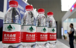 'Một người làm quan cả họ được nhờ': Người giàu thứ 3 Trung Quốc tạo ra 68 triệu phú nhờ sản xuất nước khoáng