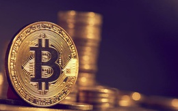 Lo ngại Mỹ siết giám sát, giá Bitcoin lao dốc về dưới 30.000 USD