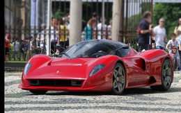 Quá trình 'mông má' Ferrari P4/5 độc nhất thế giới: Lau chùi từng li từng tí, 3 người làm việc tỉ mẩn trong hai ngày