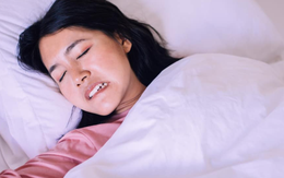 3 triệu chứng xuất hiện khi ngủ ngầm cảnh báo gan có vấn đề, bạn đừng bao giờ chủ quan bỏ qua