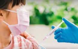 Khẩn trương hướng dẫn tiêm vaccine cho người dưới 18 tuổi