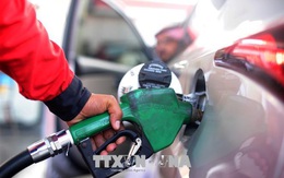 Giá xăng dầu tại Ấn Độ tăng cao kỷ lục