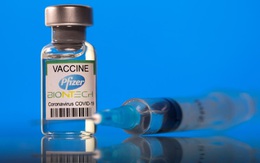 CEO BioNTech: 'Thế giới sẽ cần một loại vaccine Covid-19 mới vào năm 2022'