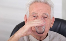 4 đặc điểm chung trong thói quen uống nước của những người trường thọ, nếu bạn có đầy đủ thì xin chúc mừng