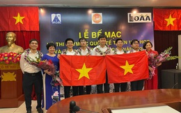 Quá đỉnh: Lần đầu tiên 5/5 thành viên đội tuyển Việt Nam giật huy chương Olympic Quốc tế Thiên văn, học cùng 1 lớp mới tài!