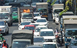 Những dấu hỏi với đề xuất thu phí ô tô vào trung tâm TP Hồ Chí Minh?