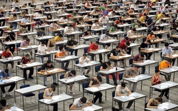 Ngành giáo dục Trung Quốc đảo lộn vì chính sách "giảm kép", gia tăng tình trạng thất nghiệp trầm trọng trong giới giáo viên
