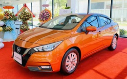 Nissan Almera 2021 vừa ra mắt Việt Nam đã giảm giá 'sập sàn': Cao nhất 64 triệu đồng, bản thấp ngang giá xe hạng A, quyết đấu Vios và Accent