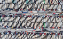 Hàng nghìn container ùn ứ ở cửa khẩu Lạng Sơn được giảm phí lưu kho bãi