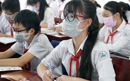 Nhiều trường ở Hà Nội chưa cho học sinh đi học: Chờ tiêm đủ 2 mũi vắc xin