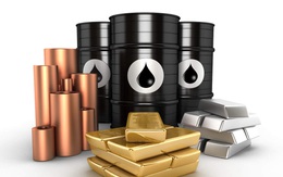 Thị trường ngày 13/3: Giá vàng tăng trở lại, dầu lên sát 70 USD/thùng, cao su tăng phiên thứ 8 liên tiếp