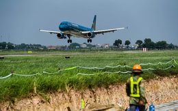 Bộ GTVT yêu cầu đánh giá năng lực nhà thầu sửa sân bay Nội Bài và Tân Sơn Nhất
