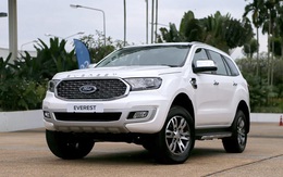 Ford Everest bản 2021 giảm giá gần 100 triệu đồng