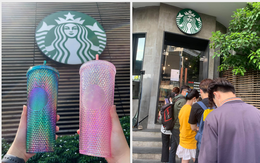 HOT: 7h sáng đăng thông báo bán cốc mới, Starbucks khiến dân tình nháo nhào chạy ra "săn" cho bằng được, giá bán lại bị "hét" gấp đôi?