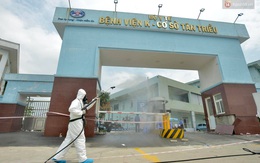 Ảnh: Hơn 1km tuyến đường ven bệnh viện với hơn 6,6 hecta viện K Tân Triều được phun khử khuẩn, tiêu độc