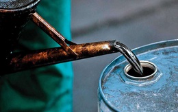 Giá dầu vượt 70 USD/thùng, lên cao nhất gần 2 năm qua