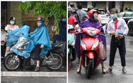 Hình ảnh phụ huynh đội mưa đưa con đi thi: Cứ đến cổng trường những ngày này sẽ hiểu lòng cha mẹ!