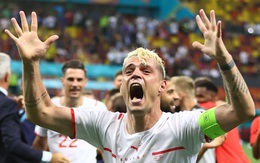 Cầu thủ Thuỵ Sĩ sung sướng vỡ oà sau khi loại đương kim vô địch thế giới Pháp khỏi Euro 2020
