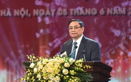 Thủ tướng xúc động kêu gọi cả nước chung tay ủng hộ Quỹ Vaccine: "Chúng ta cùng nhau vượt qua khó khăn, góp phần tạo nên một Việt Nam chiến thắng"