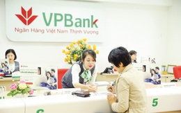 Giá cổ phiếu VPB lập đỉnh mới 72.100 đồng/cp, VPBank chào bán 17 triệu cp cho cán bộ nhân viên với giá 10.000 đồng/cp