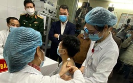 Xem xét đề xuất cấp phép khẩn cấp vaccine Covid-19 Made-in-Vietnam