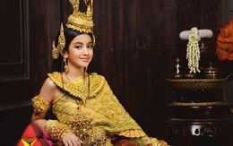 Viên ngọc quý của Hoàng gia Campuchia: Tiểu công chúa với vẻ đẹp lai cực phẩm dù mới 10 tuổi, soi thành tích chỉ biết xuýt xoa "quốc bảo"