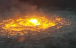 Đường ống dẫn dầu tại Vịnh Mexico phát nổ, lửa cháy dữ dội trên biển như "cổng địa ngục"