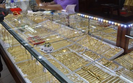 Giá vàng hôm nay 7-7:Biến động mạnh