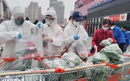 Trung Quốc nuôi sống hàng trăm triệu người trong các thành phố bị cách ly bằng cách nào?