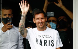 Gia nhập PSG, Messi được hộ tống như lãnh đạo cấp cao: 3 xe Mercedes giống hệt nhau, cả dàn phân khối lớn dẫn đường