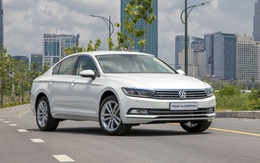 Volkswagen mạnh tay giảm giá cho Passat và Tiguan Allspace cao nhất 200 triệu đồng