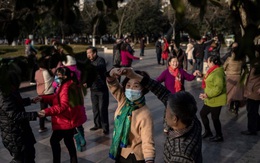 Trung Quốc tính cấm người già khiêu vũ tập thể ở nơi công cộng