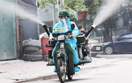 Chỉ Việt Nam mới có: Chế Honda Dream thành xe phun khử khuẩn lưu động, công suất tương đương sức 100 người