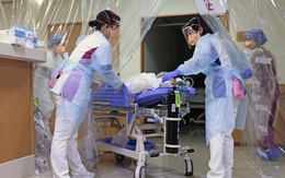 Số ca mắc Covid-19 mới tăng đột biến, Nhật Bản chỉ cho nhập viện những bệnh nhân nặng