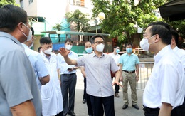 Chùm ảnh: Phó Thủ tướng Vũ Đức Đam kiểm tra công tác phòng, chống dịch COVID-19 tại Hà Nội