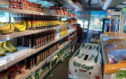 "Siêu thị mini di động" bán thực phẩm giá bình ổn lần đầu tiên xuất hiện tại TP HCM