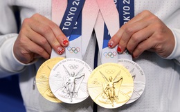 VĐV Olympic làm gì với khoản tiền thưởng "khổng lồ" nhờ đoạt huy chương?: Nhận gần 1 triệu USD cũng chưa bù nổi chi phí đầu tư, đa số đều dành hết cho gia đình