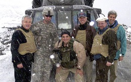 "Ân nhân cứu mạng" ông Biden trong trận bão tuyết kinh hoàng bị bỏ rơi tại Afghanistan: Van xin Mỹ mở đường sống