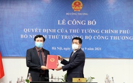 Trao quyết định bổ nhiệm Thứ trưởng Bộ Công Thương Nguyễn Sinh Nhật Tân