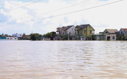 Hình ảnh chưa từng có trong tâm lụt tại Nghệ An