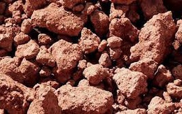 Giá bauxite tăng vọt sau cuộc đảo chính ở Guinea